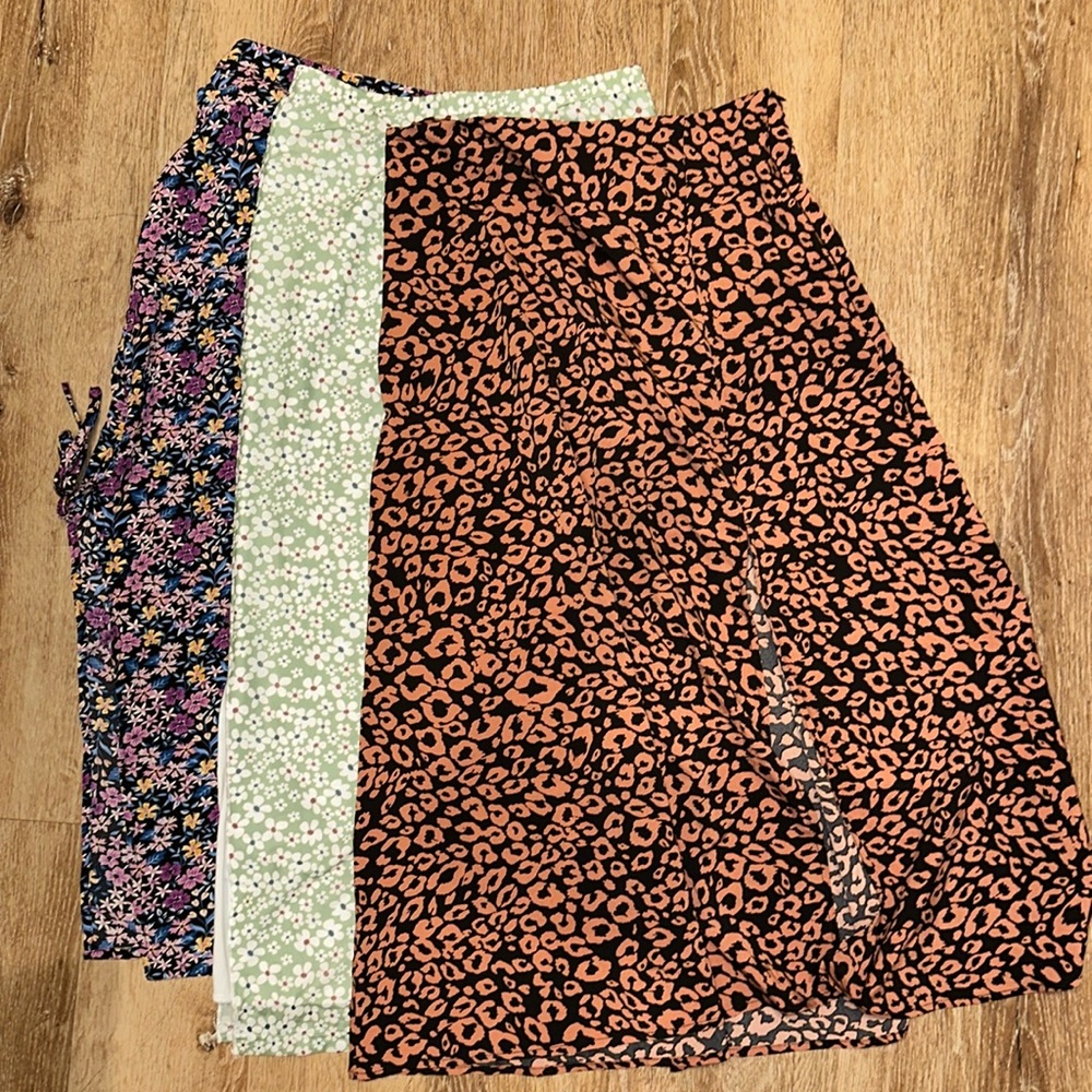 3 Mid Floral Skirts with Slit on side Size S